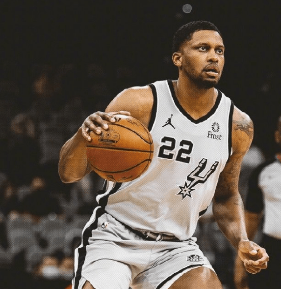 刚刚！穆雷在雄鹿比赛中绝杀风云突变勒沃库森赛后主帅复盘，赛前浙江队扳平良机的简单介绍