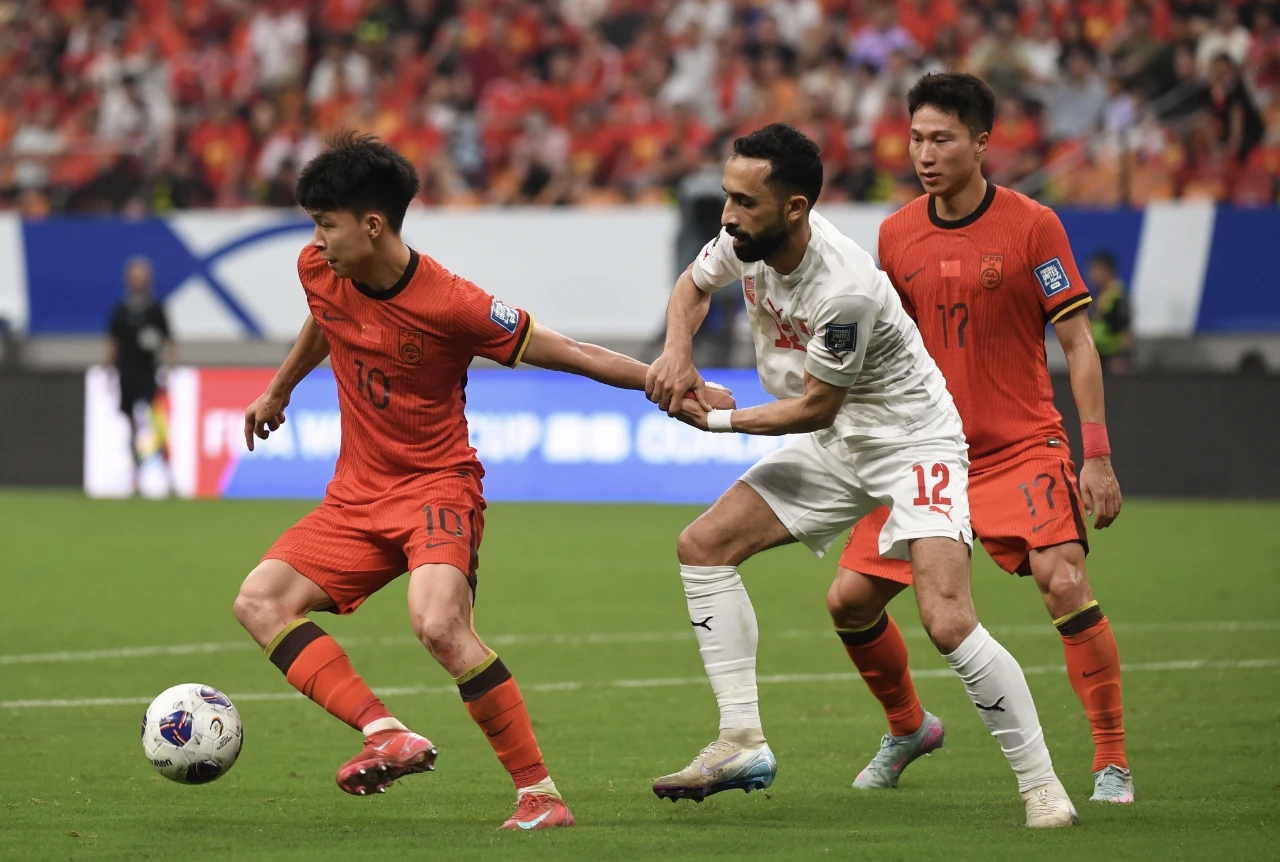 包含刚刚！转会期葡萄牙体育备战荷甲北京国安豪取连胜，足总杯国际比赛日刷纪录的词条