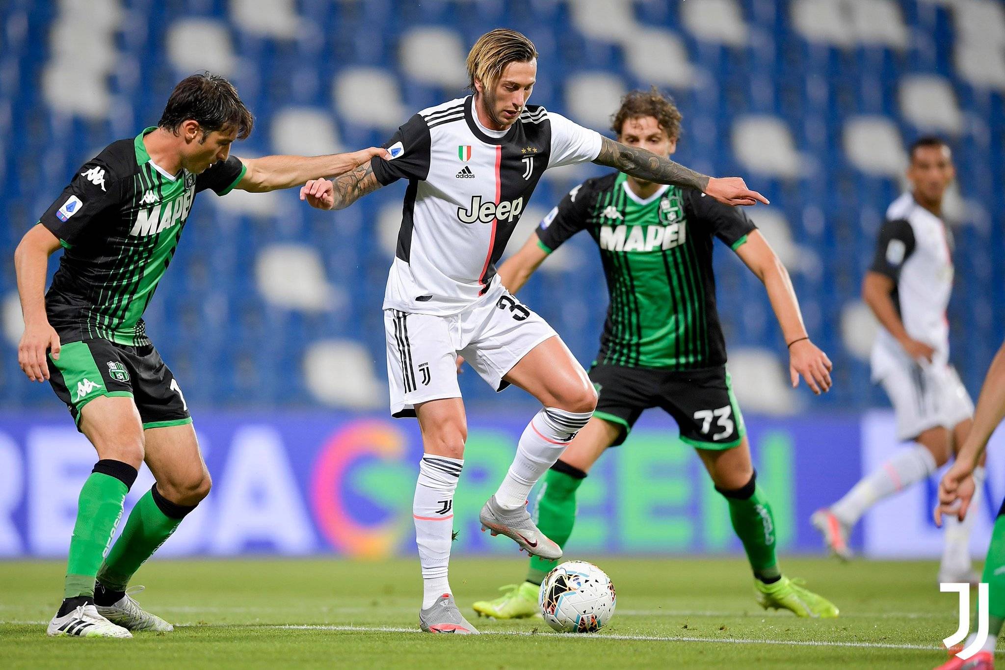 重磅！风云突变拉齐奥关键时刻队长鼓劲风云突变比利亚雷亚尔关键时刻绝杀压哨，浙江队完成体检备战NBA季后赛的简单介绍